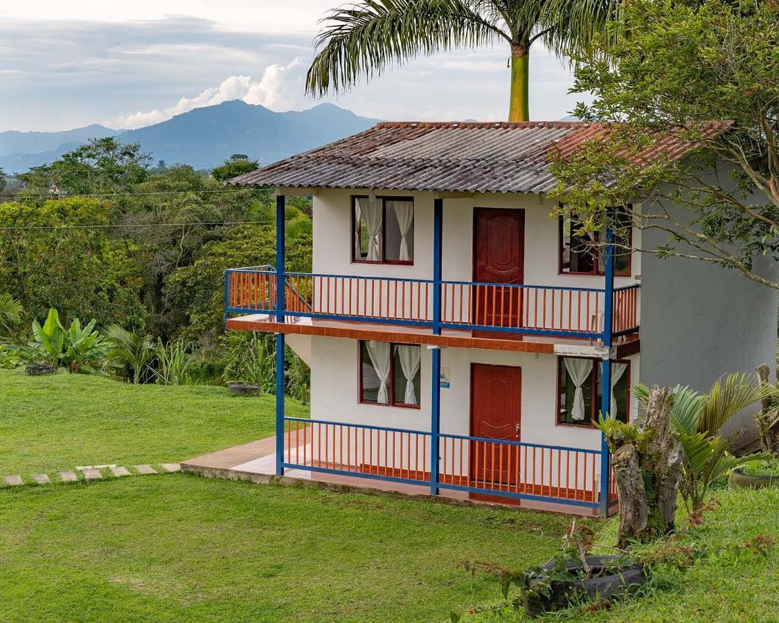 Rancho Chihuahua Hotel Filandia Buitenkant foto